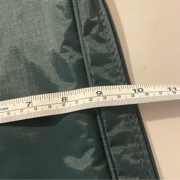 Vintage Eddie Bauer Green Garment Bag with Brown Trim - Picture 12 of 15